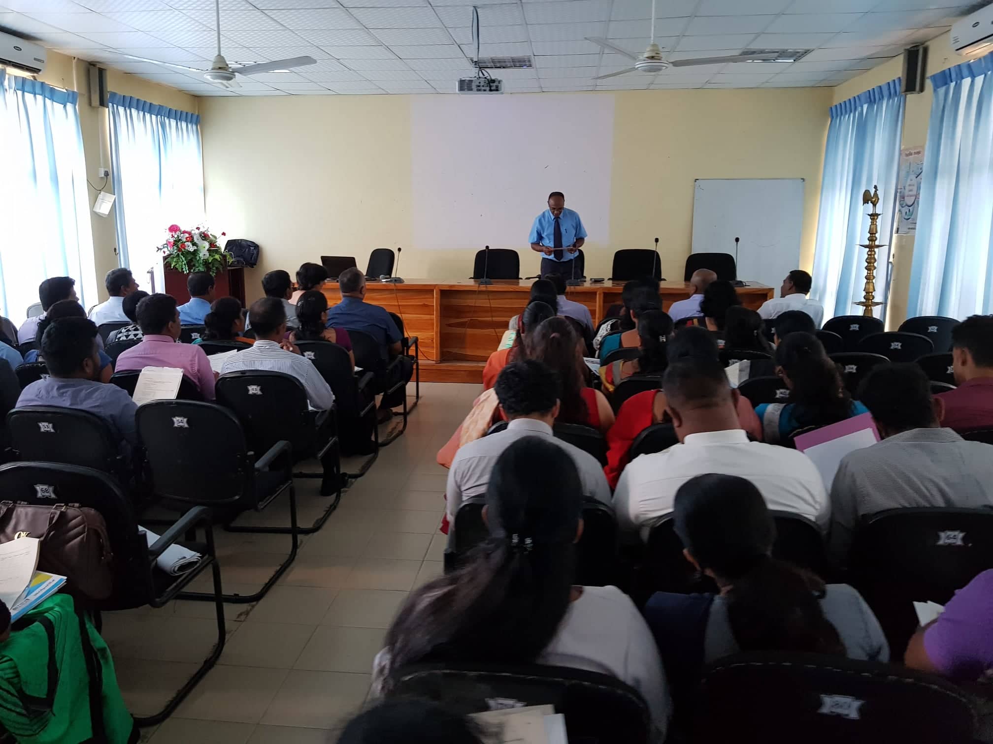 Smokeless tobacco and Areca nut cessation training programme for dental surgeons, Uva Province